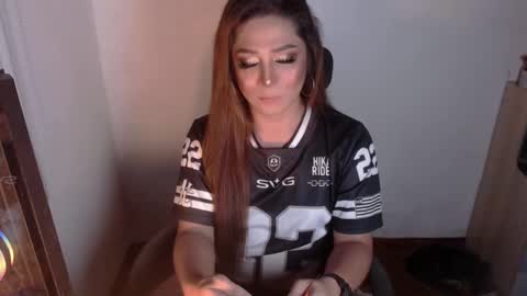 Snapshot of queen_of_all_queens chatting on October 14, 2:29 pm samantha online show from October 14, 2:29 pm