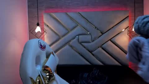 Snapshot of queen_perla_ chatting on December 27, 12:01 pm online show from December 27, 12:01 pm