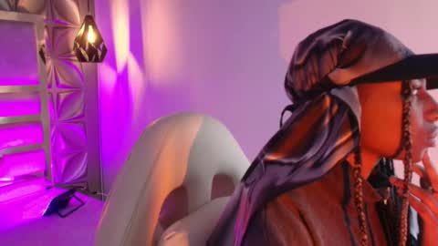   online show from February 2, 11:31 am