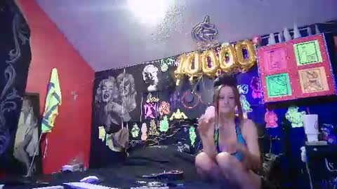 Queen Splashh420 online show from July 12, 5:42 am