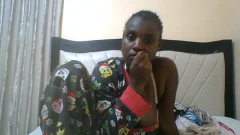 queen online show from June 20, 9:39 pm