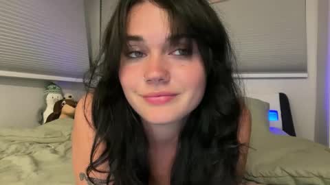 Snapshot of queencassidyy chatting on October 22, 6:57 am Cassidy online show from October 22, 6:57 am