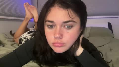 Snapshot of queencassidyy chatting on November 7, 7:08 am Cassidy online show from November 7, 7:08 am