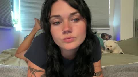 Cassidy online show from April 21, 11:18 pm