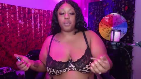 Queen Cherise Roze online show from February 6, 5:56 am