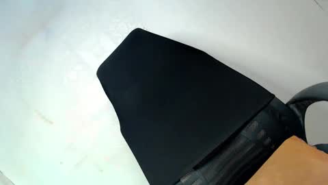 just call me QUEEN and ill be there online show from October 9, 6:17 pm