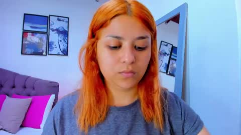 Snapshot of queengrett chatting on February 23, 5:29 pm Queen online show from February 23, 5:29 pm