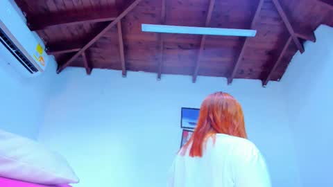 Snapshot of queengrett chatting on October 13, 5:02 pm Queen online show from October 13, 5:02 pm