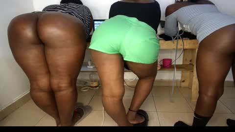 Nina online show from March 21, 6:07 am