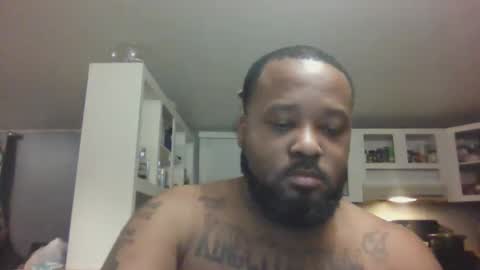Snapshot of queenking55 chatting on December 5, 6:21 am Queen N King Fun Night online show from December 5, 6:21 am
