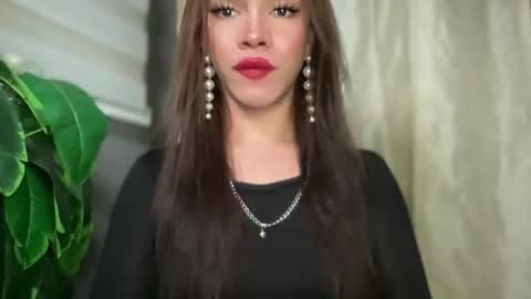 QUEEN online show from February 27, 9:37 pm