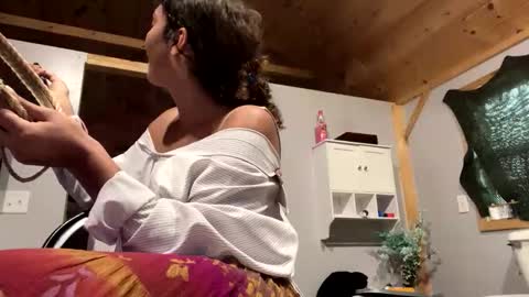 queennefertiti666 online show from March 9, 9:30 pm