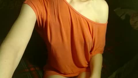 queenoftenderness online show from March 7, 7:16 pm