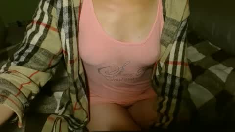 queenoftenderness online show from September 29, 6:13 pm