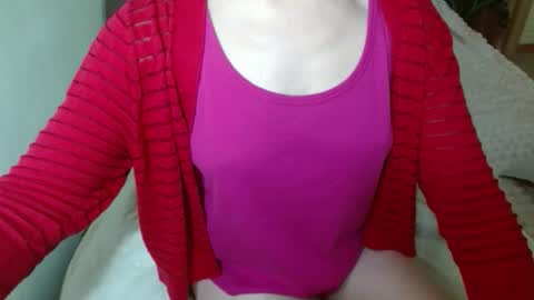 queenoftenderness online show from February 10, 11:47 am