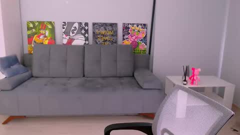 Patricia online show from March 1, 11:01 am