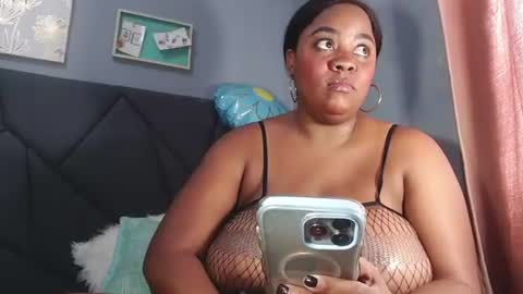 Snapshot of queenrachelbrown chatting on July 3, 3:29 pm queenrachelbrown online show from July 3, 3:29 pm
