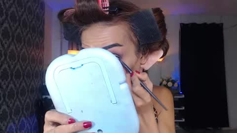 ValentinaMoone online show from June 24, 10:09 pm