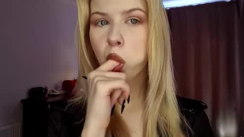 Tate online show from March 15, 6:19 am