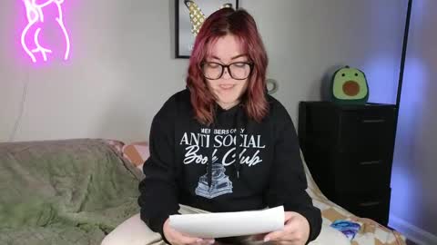 Snapshot of quervoqueen1 chatting on February 19, 3:39 am Bri online show from February 19, 3:39 am