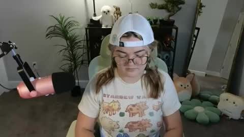 Snapshot of quervoqueen1 chatting on November 27, 4:03 am Bri online show from November 27, 4:03 am