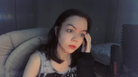 quietluxury online show from April 2, 12:36 pm