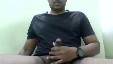 Snapshot of quietlyyours chatting on February 6, 4:39 am quietlyyours online show from February 6, 4:39 am