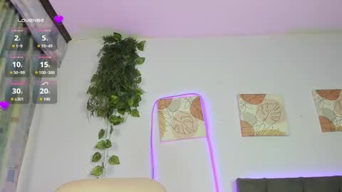    online show from February 17, 7:42 pm