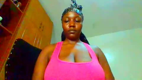 quincy_20 online show from April 27, 5:33 pm