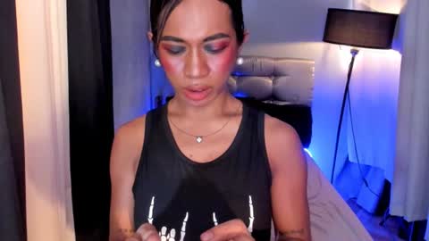 Snapshot of quinn_octavia chatting on July 7, 7:23 am quinn_octavia online show from July 7, 7:23 am