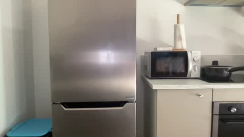 Quinnyelena online show from July 4, 9:59 am