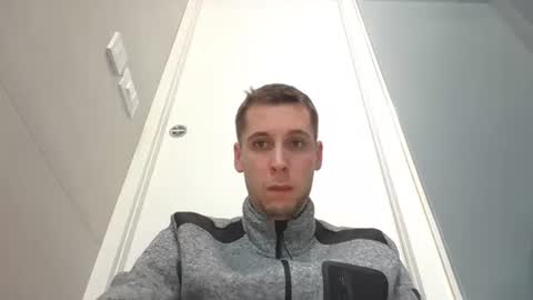 Snapshot of qwerty96cuck96 chatting on January 5, 8:42 pm qwerty96cuck96 online show from January 5, 8:42 pm