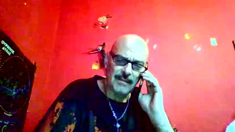 qwertyuiop22348015 online show from January 17, 8:08 am