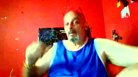 qwertyuiop22348015 online show from May 17, 8:45 am