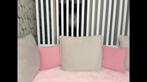 Leya online show from April 5, 9:39 am