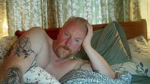 r_o_h_a_n online show from October 30, 10:38 am