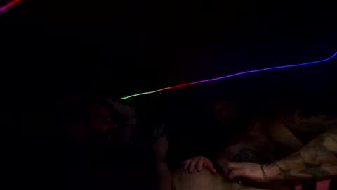 ra5c4l online show from May 5, 5:37 am