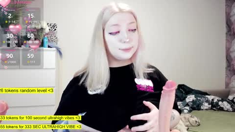 - online show from January 22, 10:15 pm