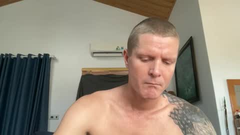 Snapshot of rabbit_eyes69 chatting on April 29, 7:01 am rabbit_eyes69 online show from April 29, 7:01 am