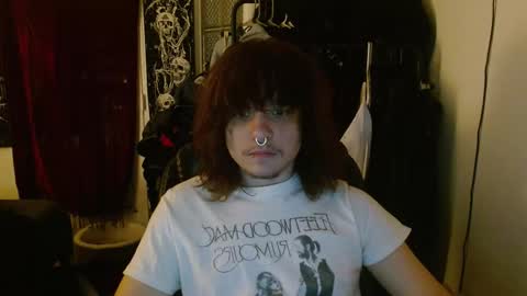 raccoonboy online show from December 15, 4:50 am