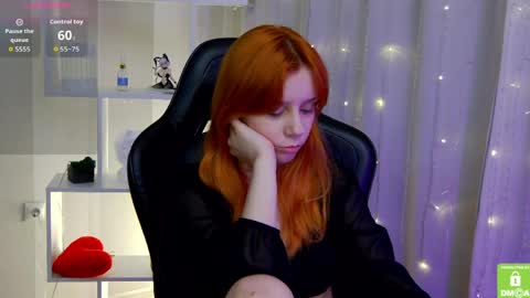 rachel__lips online show from April 5, 2:58 pm