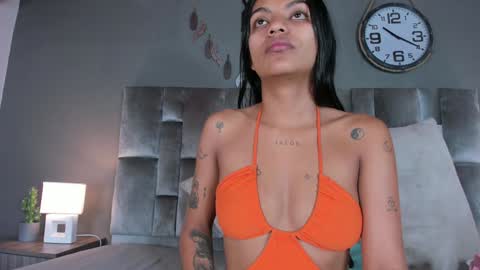 Snapshot of rachel_martinez chatting on January 10, 11:22 am RACHEL online show from January 10, 11:22 am