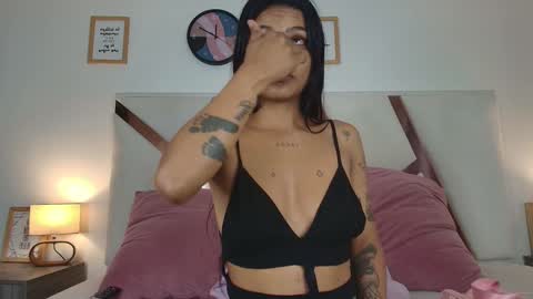 Snapshot of rachel_martinez chatting on January 14, 11:31 am RACHEL online show from January 14, 11:31 am