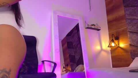 Snapshot of rachel_martinez chatting on September 18, 11:23 am RACHEL online show from September 18, 11:23 am