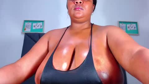 MALIKA Z online show from December 12, 2:15 am