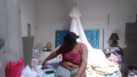 rachelexoticgirl online show from May 29, 7:12 pm