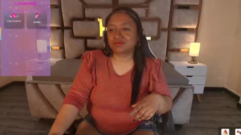 Snapshot of rachell_carter chatting on May 12, 3:47 am rachell_carter online show from May 12, 3:47 am