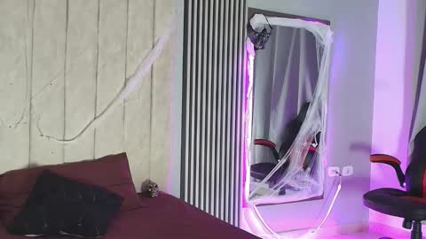 rachell_owen online show from October 11, 10:47 am