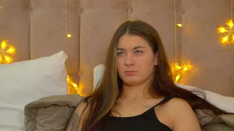 Snapshot of rachellsimpson chatting on December 23, 1:08 am RachellSimpson online show from December 23, 1:08 am