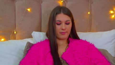 Snapshot of rachellsimpson chatting on December 27, 1:22 am RachellSimpson online show from December 27, 1:22 am